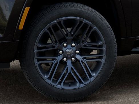 New 2026 Jeep Grand Wagoneer 4WD image 8