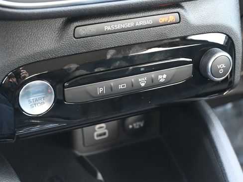 New 2026 Ford Escape SE w/ PHEV Premium Package image 25