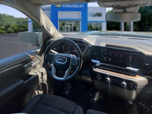 Used 2024 GMC Sierra 1500 Elevation AWD/4WD image 32