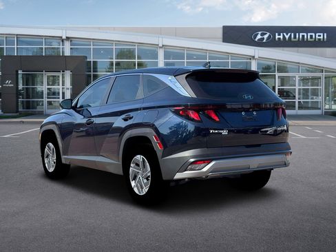New 2026 Hyundai Tucson Blue SE image 5