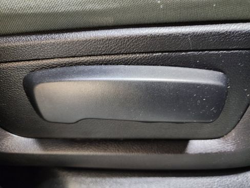 Used 2016 RAM 1500 Big Horn image 25