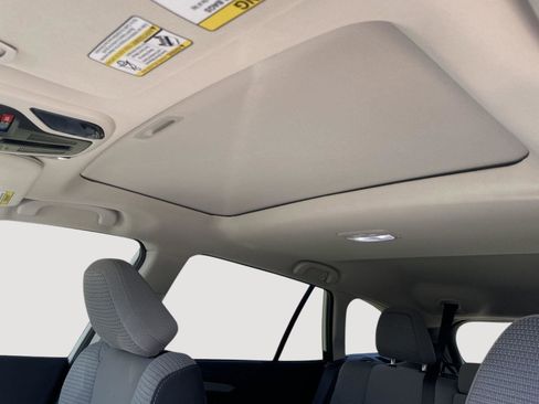 Certified 2025 Subaru Outback Premium w/ Popular Package #1A image 8