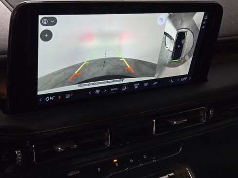 Certified 2025 Lincoln Aviator Black Label image 24