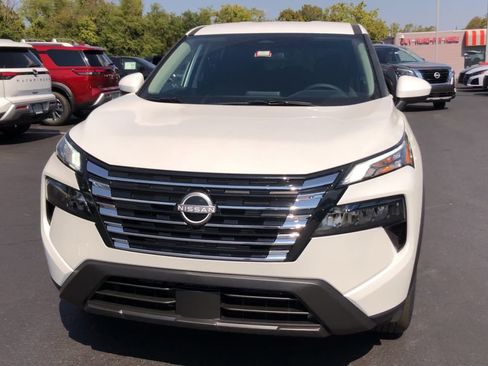 New 2026 Nissan Rogue SV w/ Cold Weather Package image 3