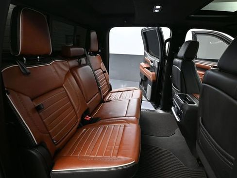 Used 2024 GMC Sierra 1500 Denali Ultimate image 40