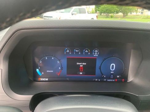 Used 2025 Ford F150 XLT w/ Equipment Group 301A Standard AWD/4WD image 17