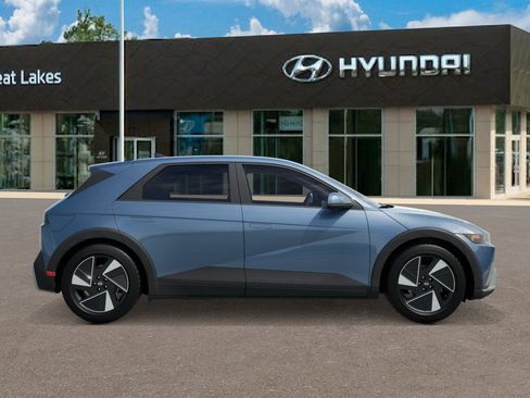 New 2026 Hyundai Ioniq 5 SEL image 7