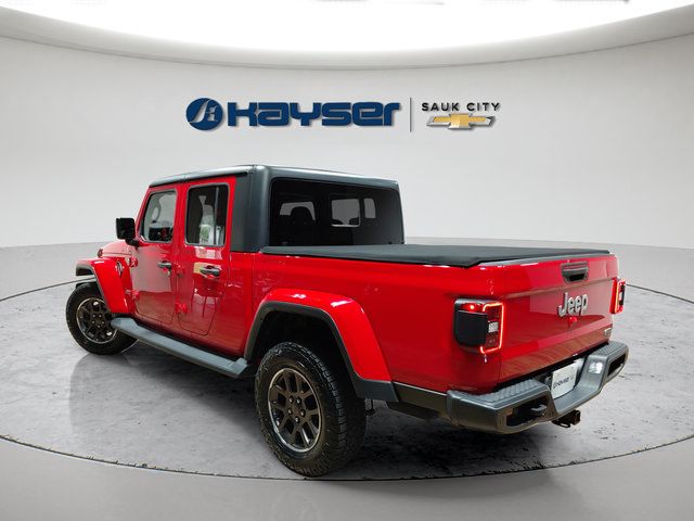 Used 2020 Jeep Gladiator Overland w/ Dual Top Group AWD/4WD image 5