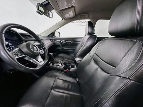 Used 2019 Nissan Rogue SL AWD/4WD image 19