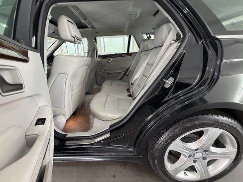 Used 2016 Mercedes-Benz E 350 4MATIC Wagon image 24