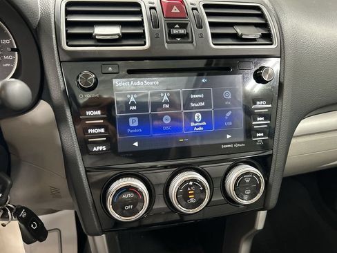 Used 2018 Subaru Forester 2.5i Premium w/ All-Weather Package AWD/4WD image 14