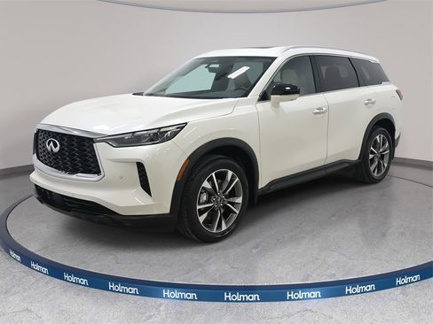 Certified 2023 INFINITI QX60 Luxe w/ Cargo Package image 2