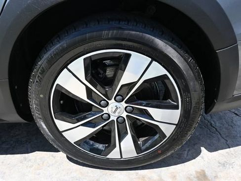 Used 2020 Volvo V60 T5 Cross Country AWD/4WD image 13