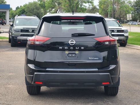 Used 2024 Nissan Rogue SV w/ SV Premium Package AWD/4WD image 6