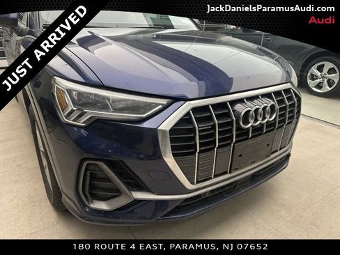 Used 2023 Audi Q3 2.0T Premium Plus w/ Premium Plus Package image 7