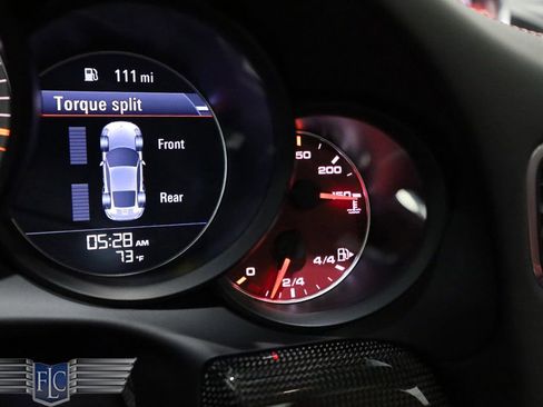 Used 2018 Porsche 911 Turbo S image 38