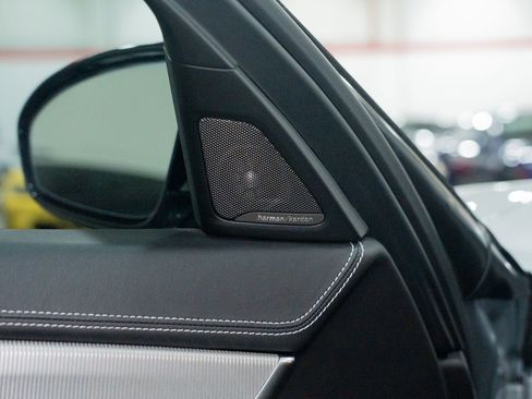 Used 2016 BMW M5 image 18