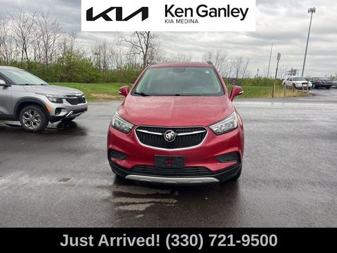 Used 2019 Buick Encore Preferred image 2