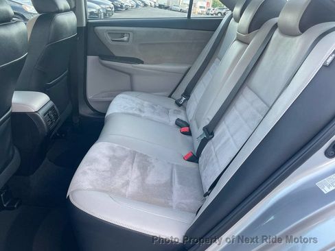 Used 2016 Toyota Camry XSE w/ Moonroof Package FWD image 13