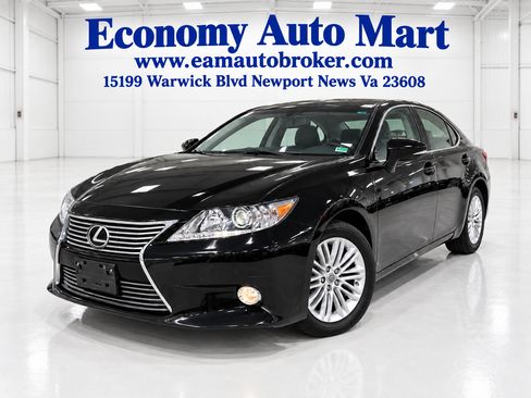 Used 2013 Lexus ES 350 w/ Luxury Pkg FWD image 1