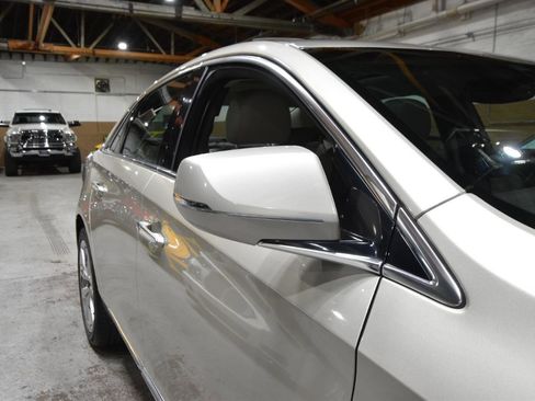 Used 2013 Cadillac XTS Luxury w/ Driver Awareness Package FWD image 45