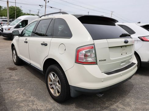 Used 2010 Ford Edge SE FWD image 4