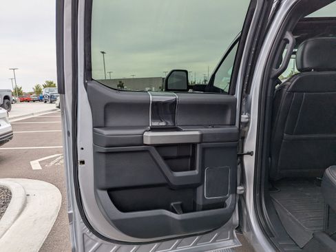 Used 2022 Ford F350 Platinum AWD/4WD image 32