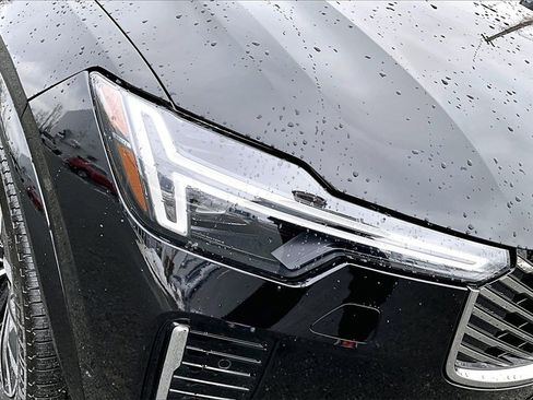 Certified 2026 Volvo XC90 B6 Plus w/ Protection Package Premier image 33