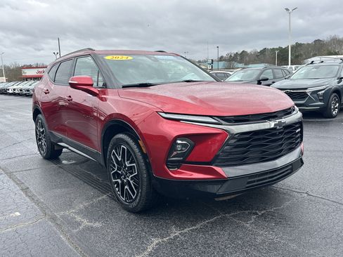 Certified 2024 Chevrolet Blazer RS w/ Driver Confidence II Package image 2