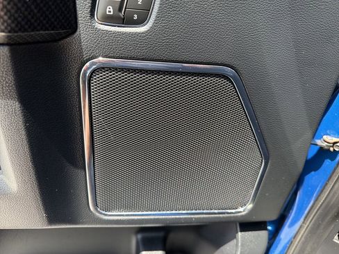 Used 2020 Ford F150 Lariat w/ Equipment Group 502A Luxury AWD/4WD image 15