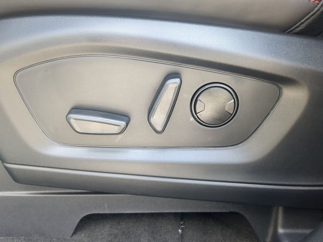 New 2026 Ford Explorer ST-Line w/ ST-Line Street Pack RWD image 22
