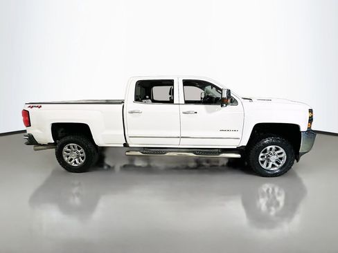 Used 2018 Chevrolet Silverado 2500 LTZ w/ Duramax Plus Package AWD/4WD image 9