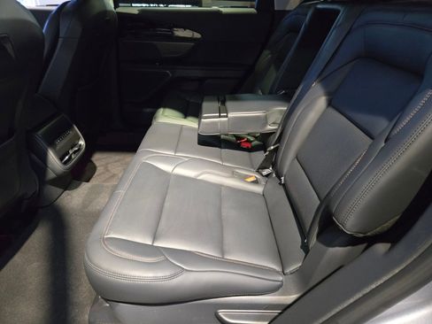 New 2026 Lincoln Nautilus Premier AWD/4WD image 13