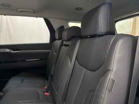 Used 2023 Hyundai Palisade SEL image 21