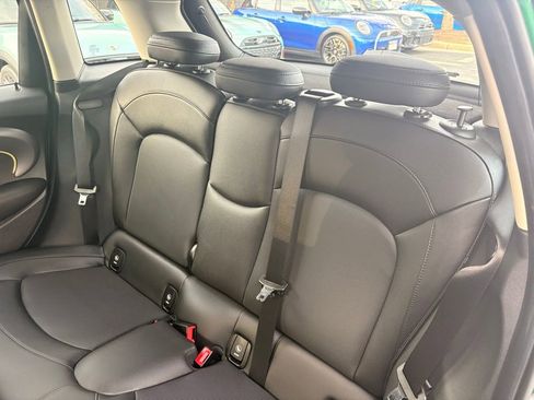 Used 2023 MINI Cooper S image 18