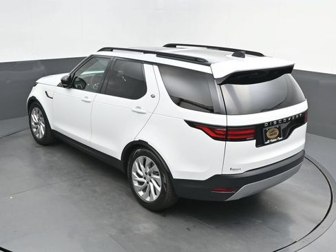 New 2026 Land Rover Discovery S AWD/4WD image 33