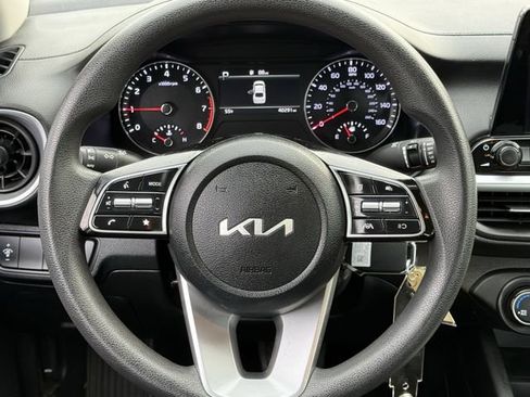 Used 2024 Kia Forte LXS FWD image 10