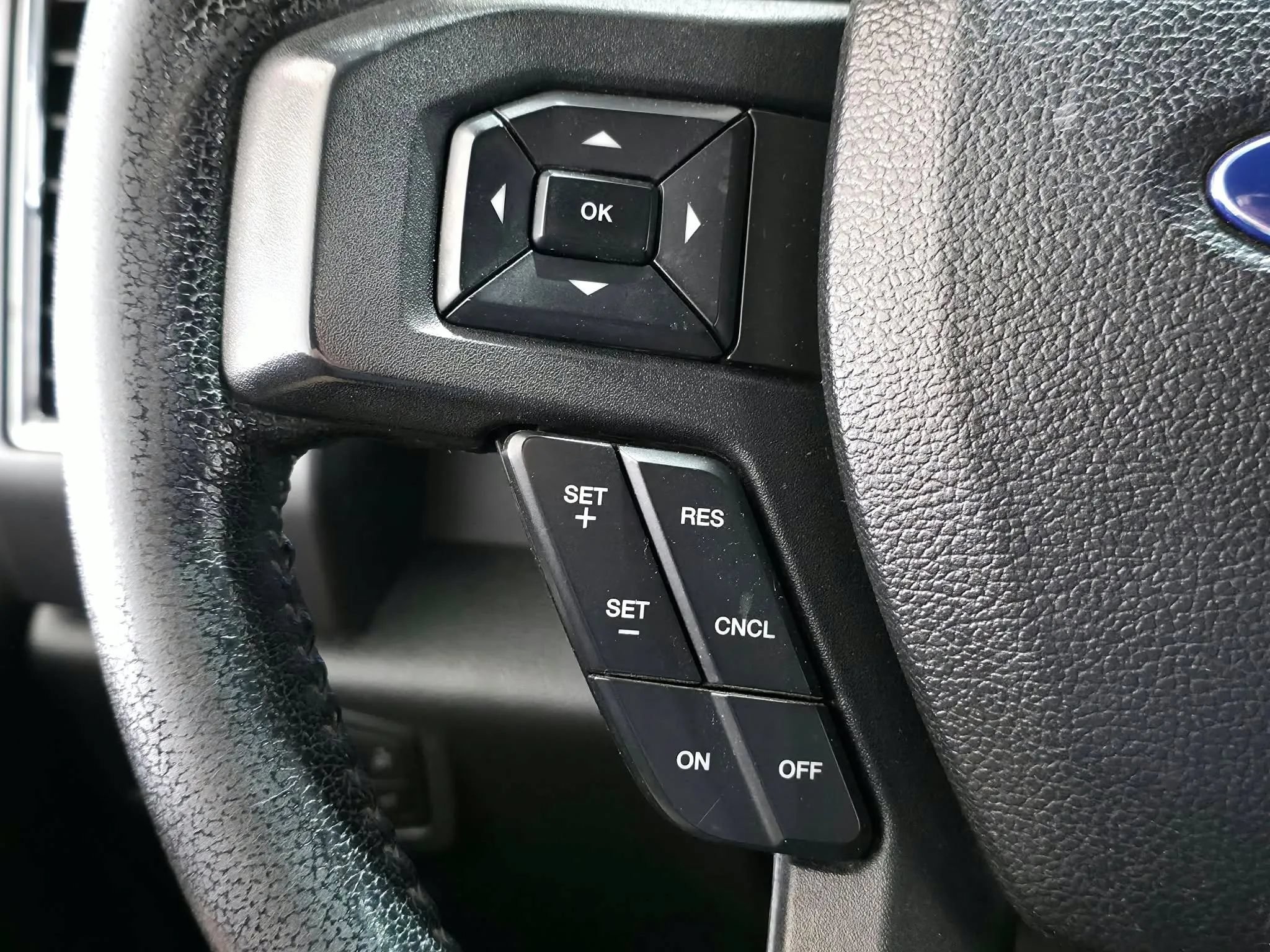 Used 2015 Ford F150 XLT w/ Equipment Group 301A Mid RWD image 18