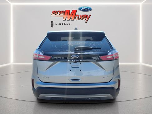 Used 2024 Ford Edge SEL AWD/4WD image 6