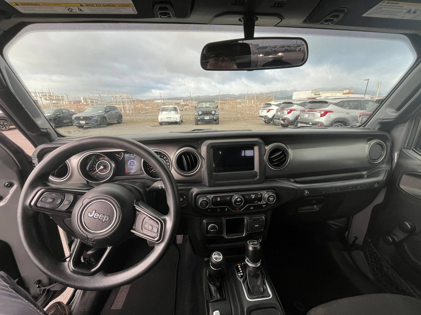 Used 2023 Jeep Wrangler Unlimited Sport AWD/4WD image 29