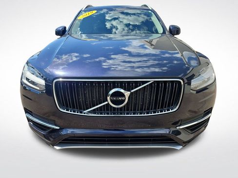 Used 2019 Volvo XC90 T5 Momentum w/ Protection Package Premier FWD image 8