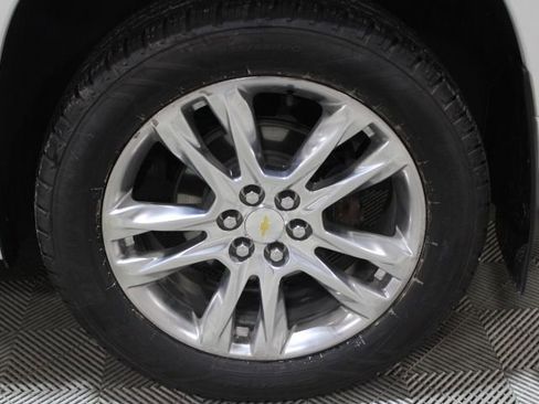 Used 2018 Chevrolet Traverse High Country image 41