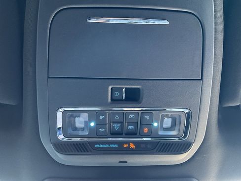 Used 2024 Ford F150 Platinum w/ Equipment Group 702A High image 41