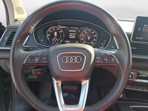Used 2020 Audi Q5 e Prestige AWD/4WD image 13