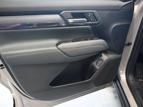 New 2026 GMC Terrain AT4 w/ Convenience Package III AWD/4WD image 25