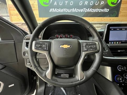 Used 2021 Chevrolet Tahoe LT w/ Luxury Package AWD/4WD image 18