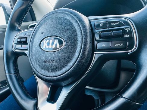 Used 2017 Kia Sportage EX w/ EX Premium Package image 13