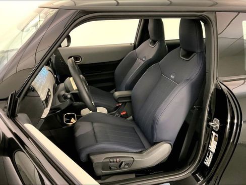 Certified 2025 MINI Cooper S image 13