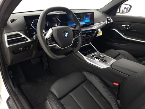 Used 2026 BMW 330i xDrive Sedan w/ Convenience Package AWD/4WD image 10