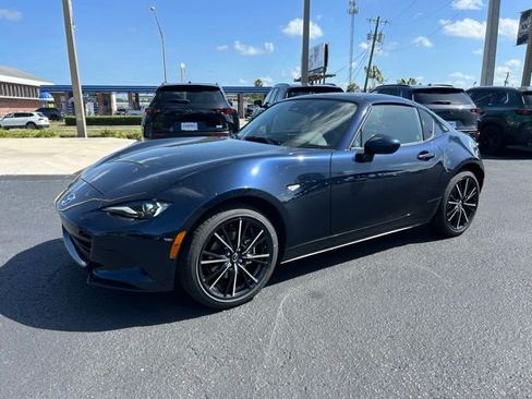 New 2026 MAZDA MX-5 Miata RF Grand Touring RWD image 3